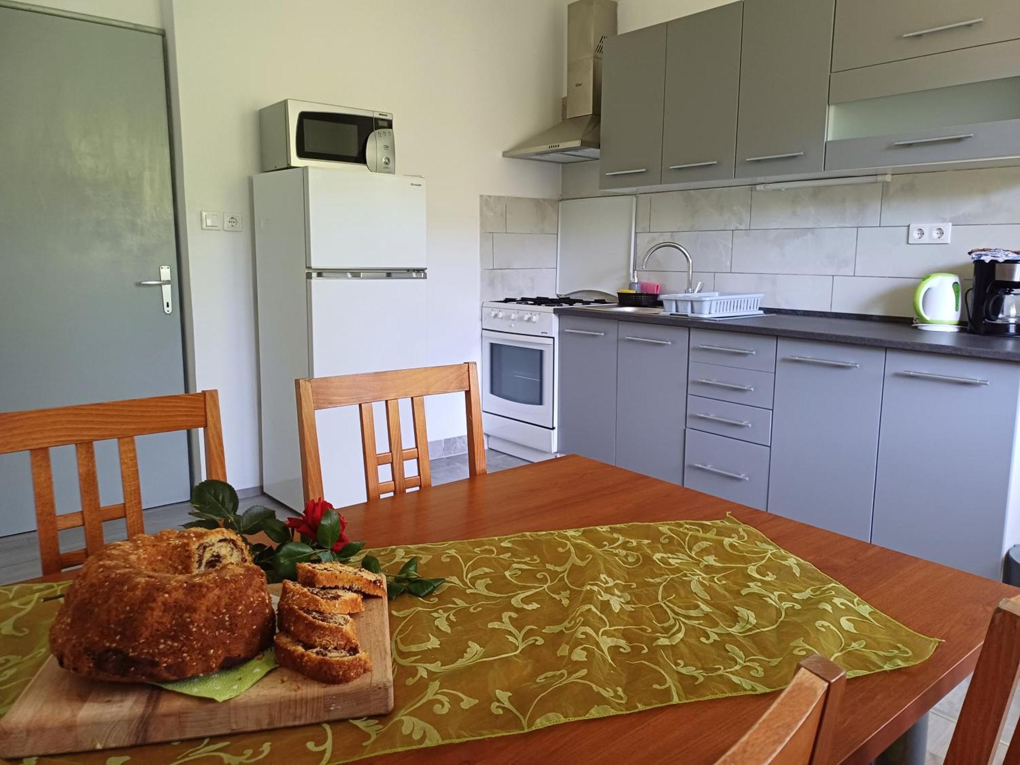 Apartma Ginga Осилница Экстерьер фото